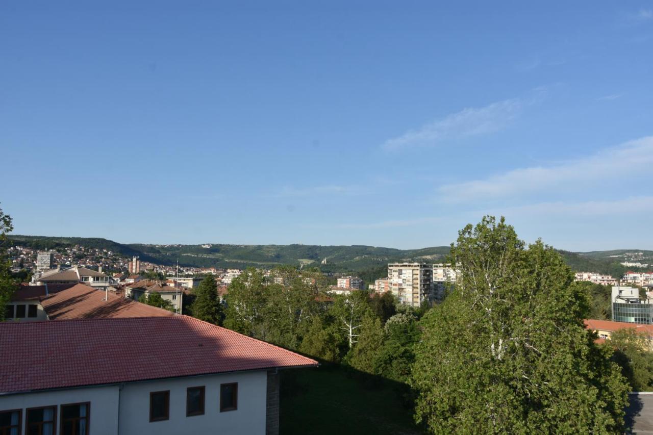 Tarnovo Studios City Center Weliko Tarnowo Exterior foto